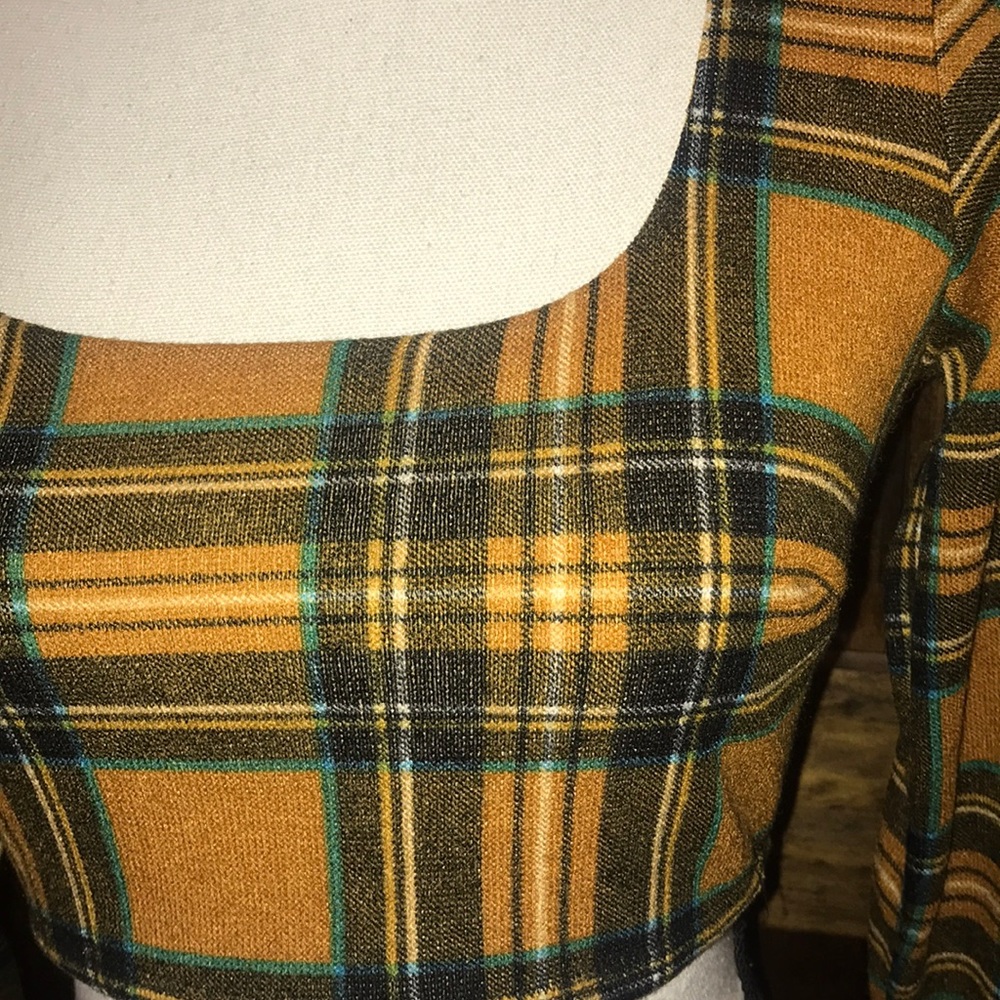 FASHION NOVA TOP - Picture 2 of 4